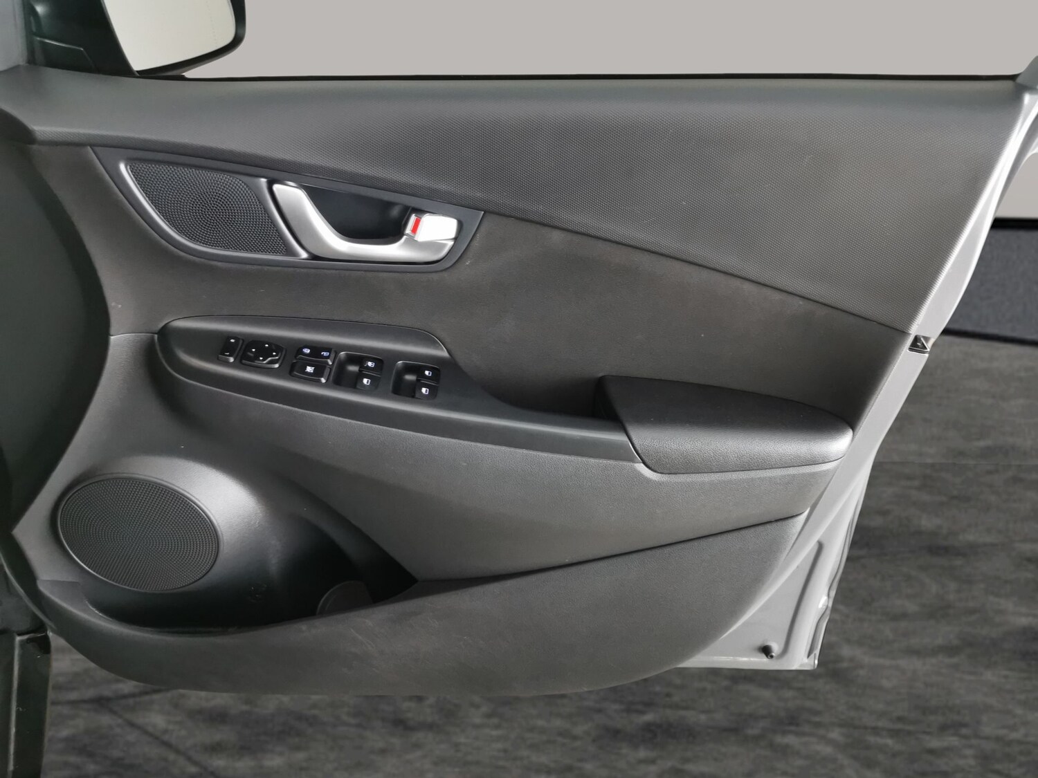 Used Hyundai KONA 2023 for sale - 77995489: Photo 31