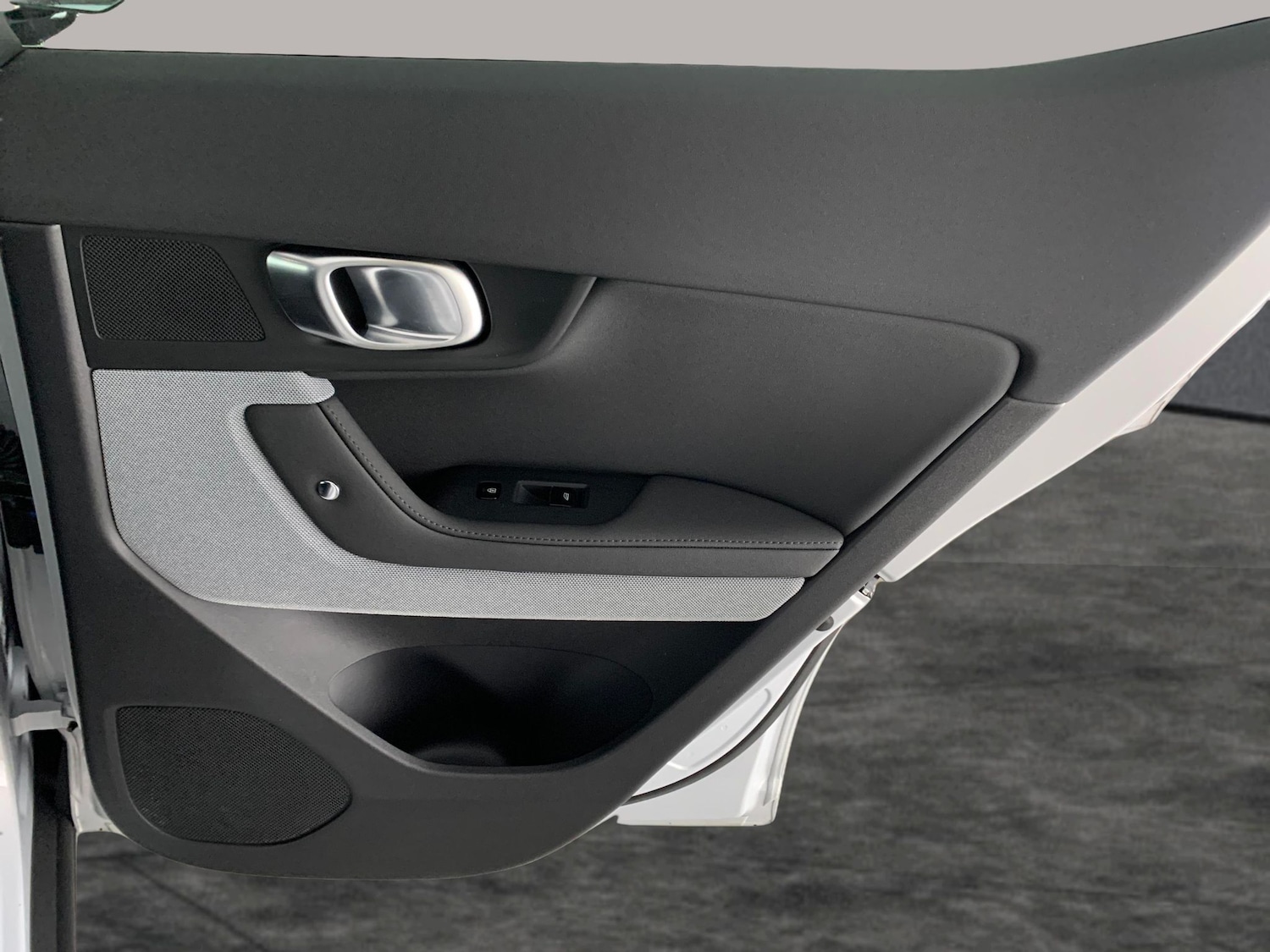 Used Polestar Polestar 2 2024 for sale - 76046298: Photo 37
