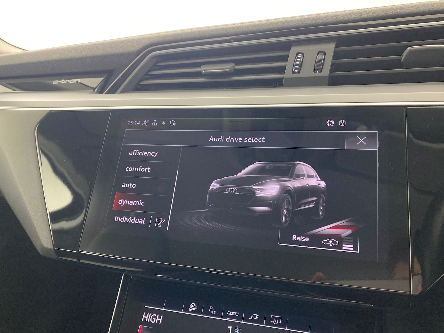 Used Audi e-tron 2022 for sale - 77746481: Photo 16