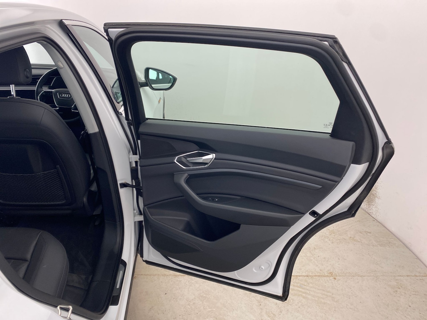 Used Audi e-tron 2022 for sale - 77746481: Photo 27