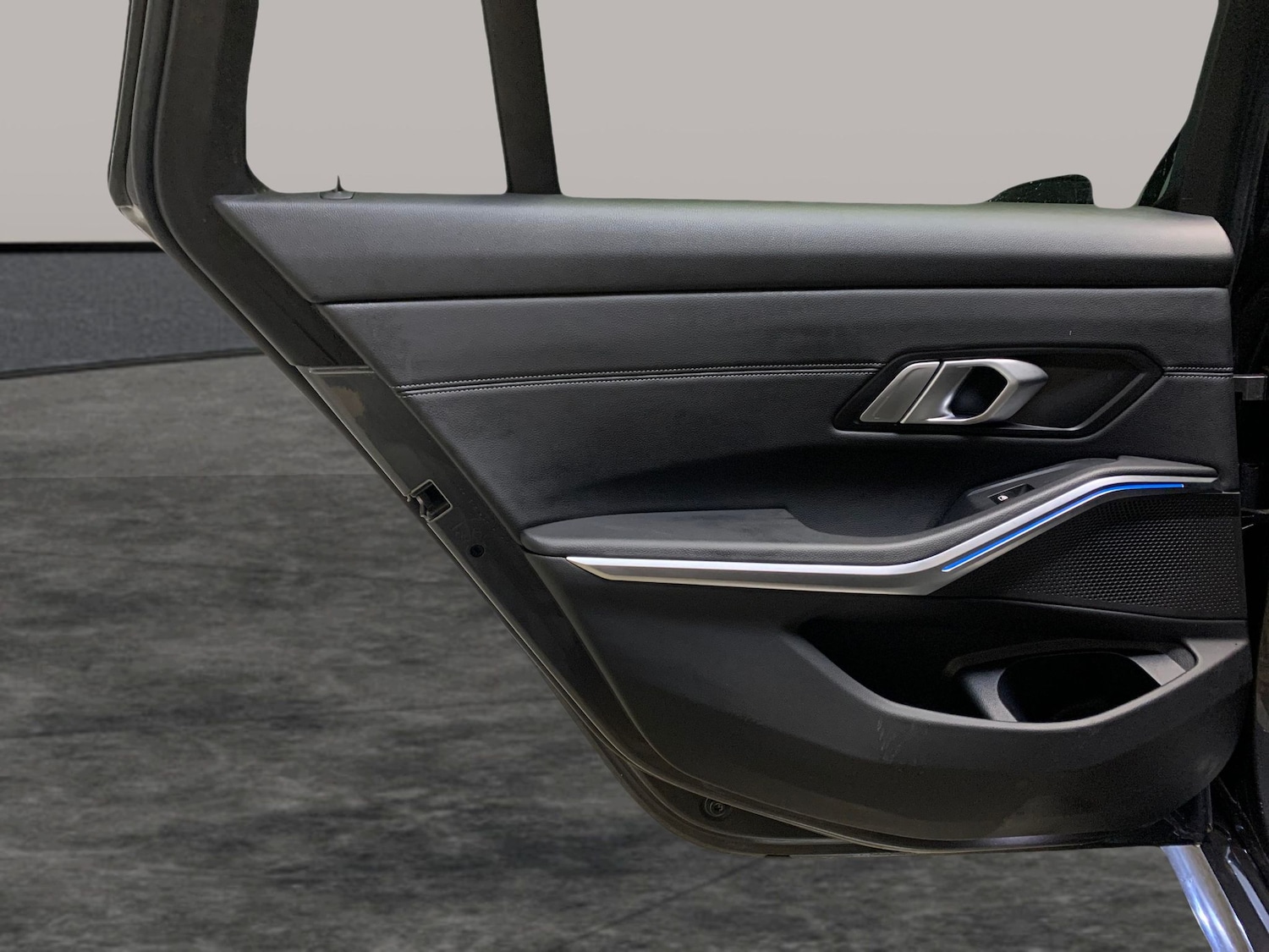 Used BMW 3 Series 2021 for sale - 77194001: Photo 24