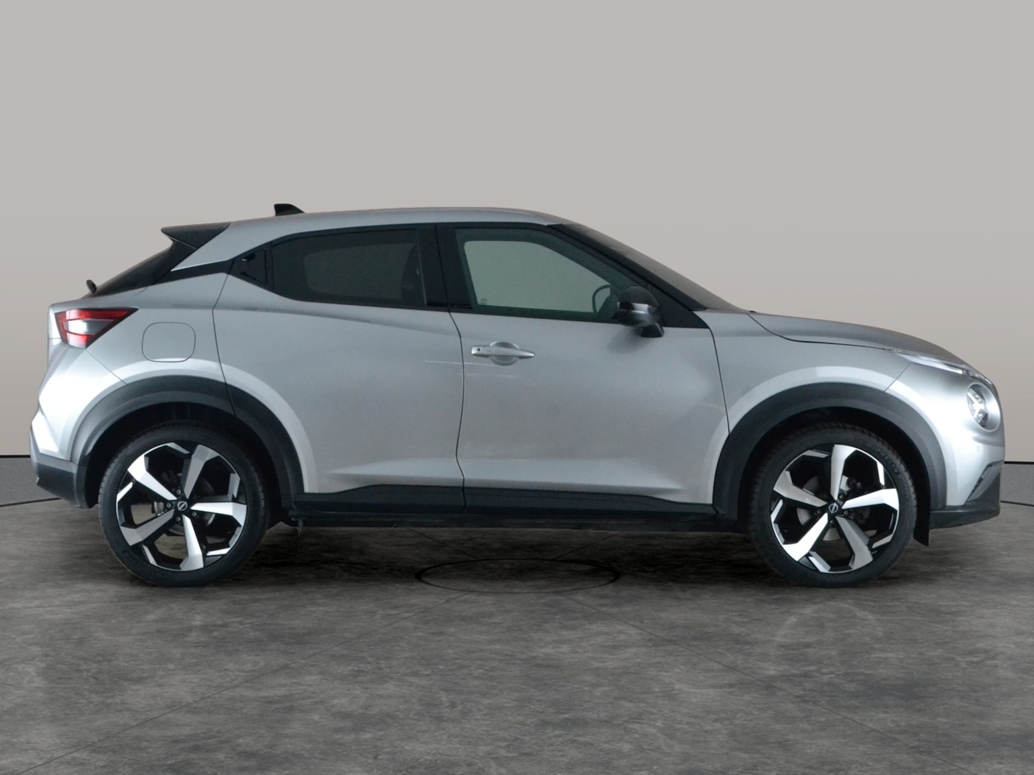 Used Nissan Juke 2023 for sale - 77829792: Photo 9