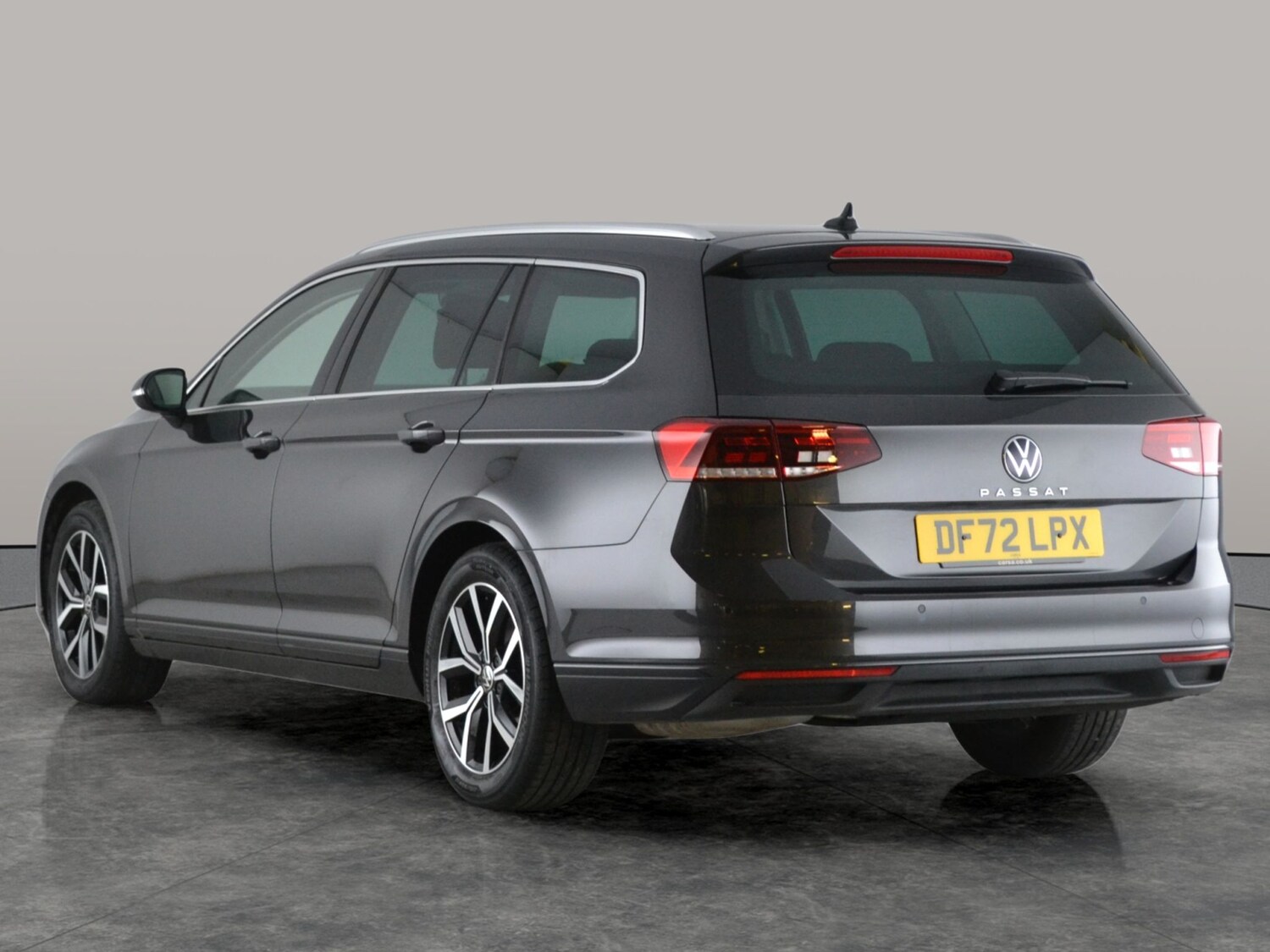 Used Volkswagen Passat 2023 for sale - 77490505: Photo 8