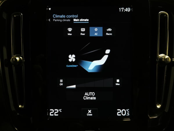Used Volvo XC40 2022 for sale - 76248957: Photo 23