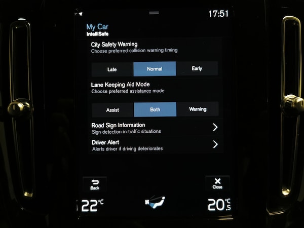 Used Volvo XC40 2022 for sale - 76248957: Photo 29