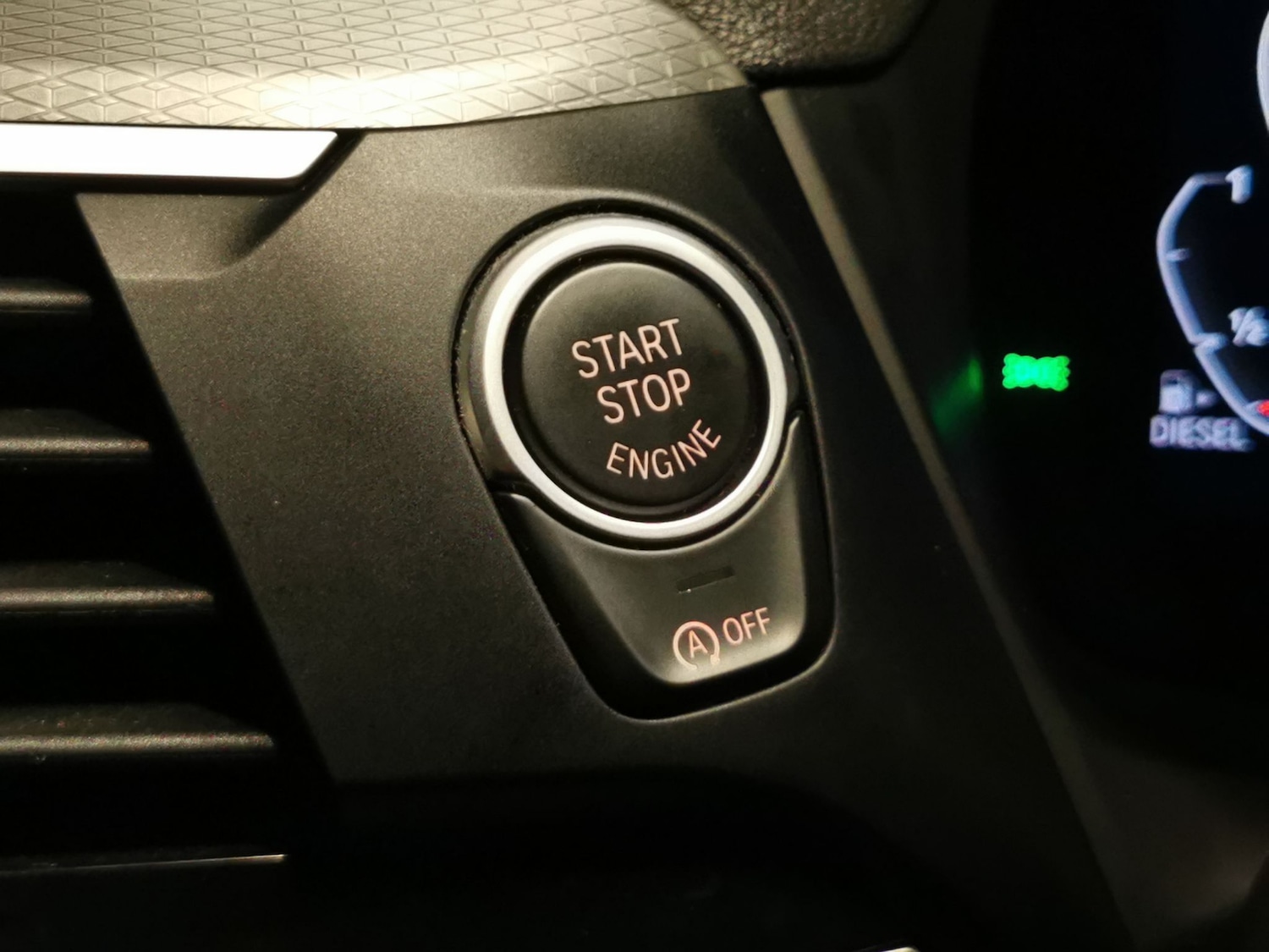 Used BMW X4 2019 for sale - 76491902: Photo 21