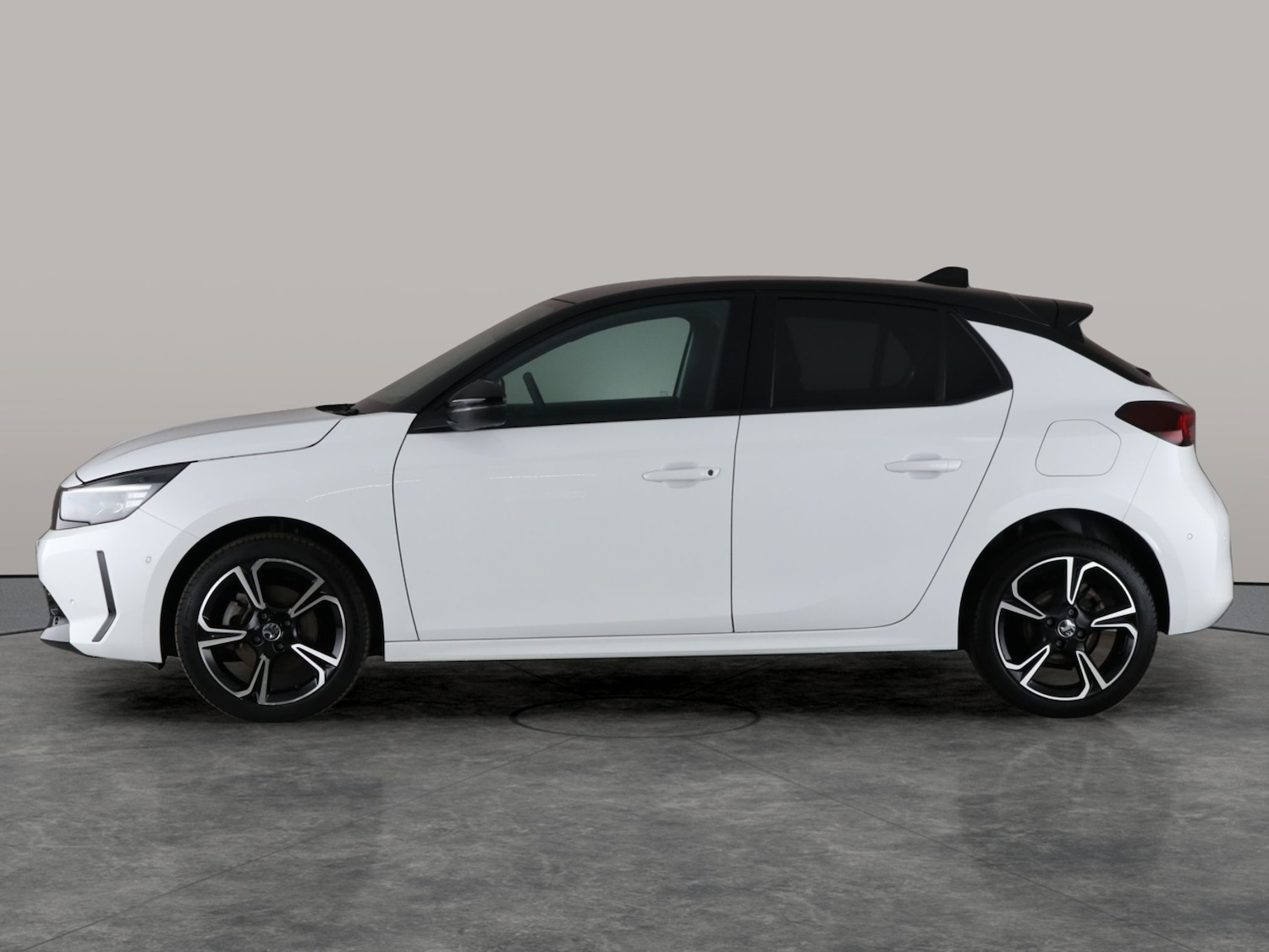 Used Vauxhall Corsa 2023 for sale - 76180669: Photo 17