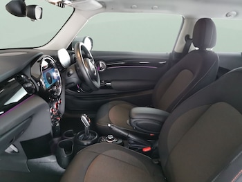 Used MINI Hatch 2022 for sale - 77627900: Photo