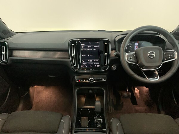 Used Volvo XC40 2022 for sale - 76255735: Photo 11
