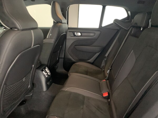 Used Volvo XC40 2022 for sale - 76255735: Photo 41