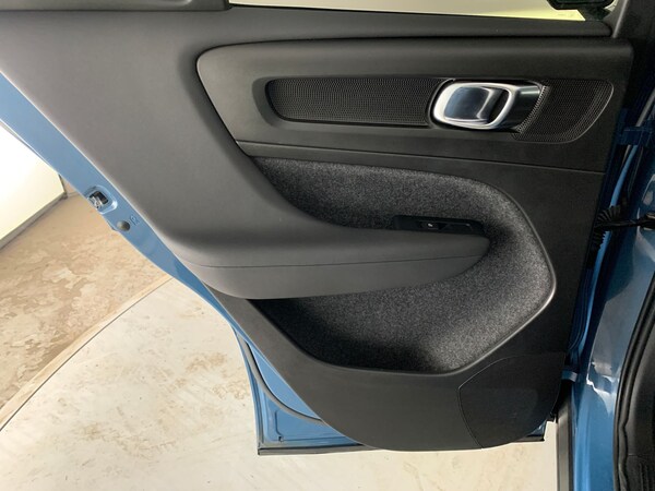 Used Volvo XC40 2022 for sale - 76255735: Photo 44