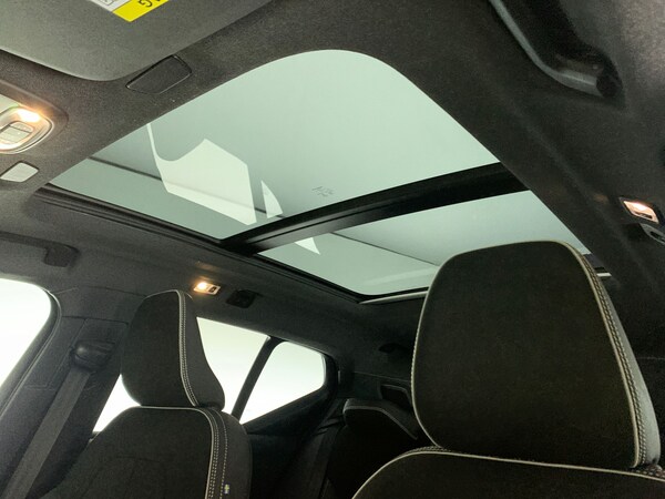 Used Volvo XC40 2022 for sale - 76255735: Photo 5