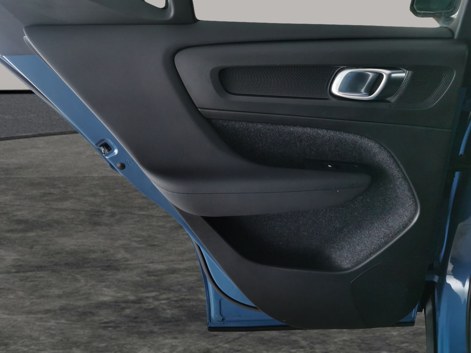 Used Volvo XC40 2022 for sale - 77208085: Photo 33