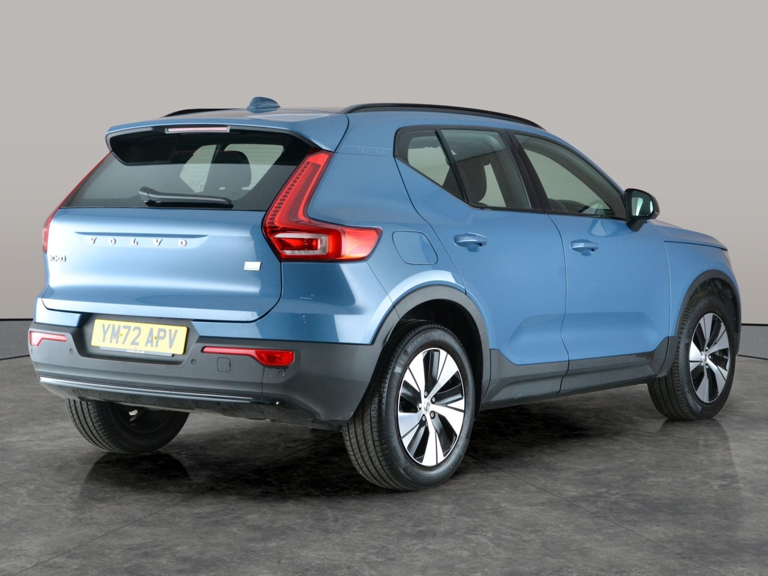 Used Volvo XC40 2022 for sale - 77208085: Photo 9
