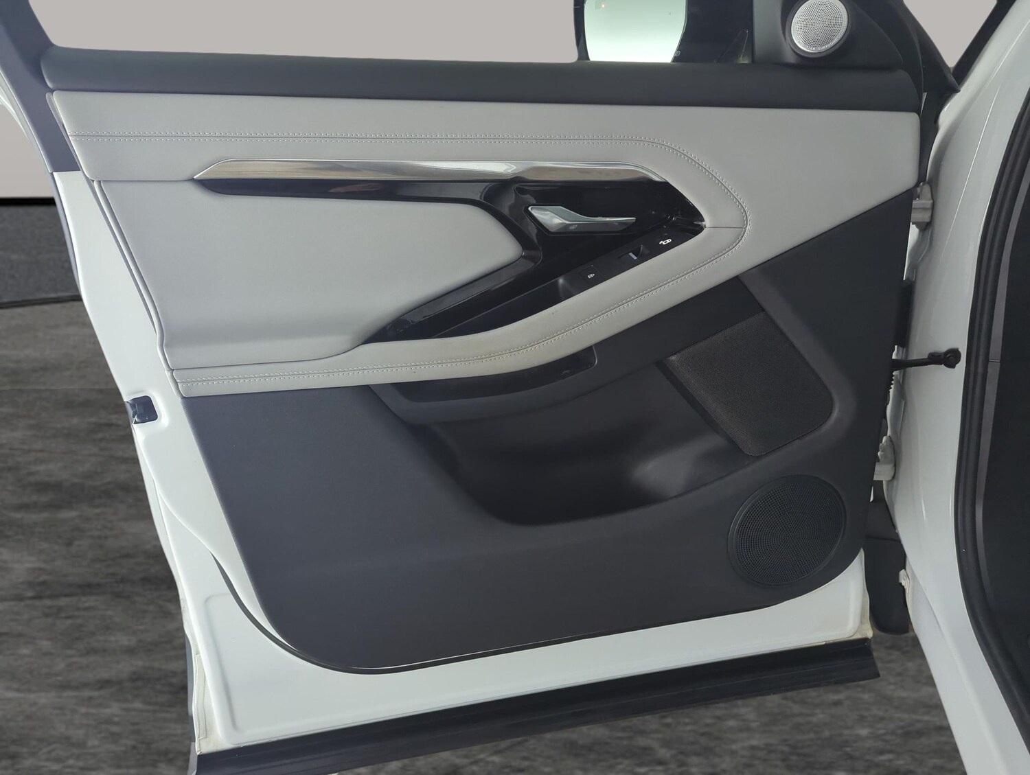 Used Land Rover Range Rover Evoque 2022 for sale - 77517304: Photo 37