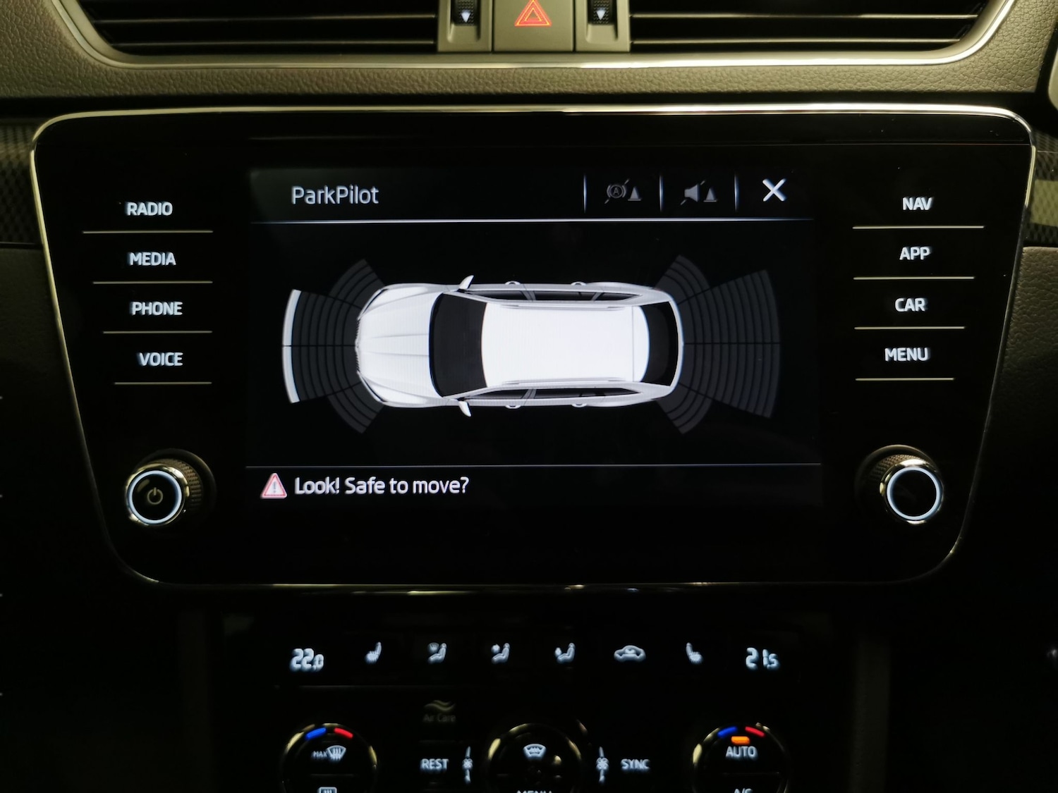 Used Skoda Superb 2019 for sale - 77462263: Photo 18