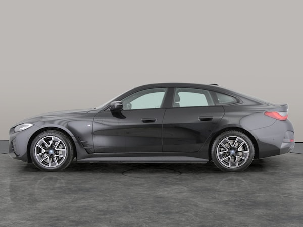 Used BMW i4 2022 for sale - 76230197: Photo 18