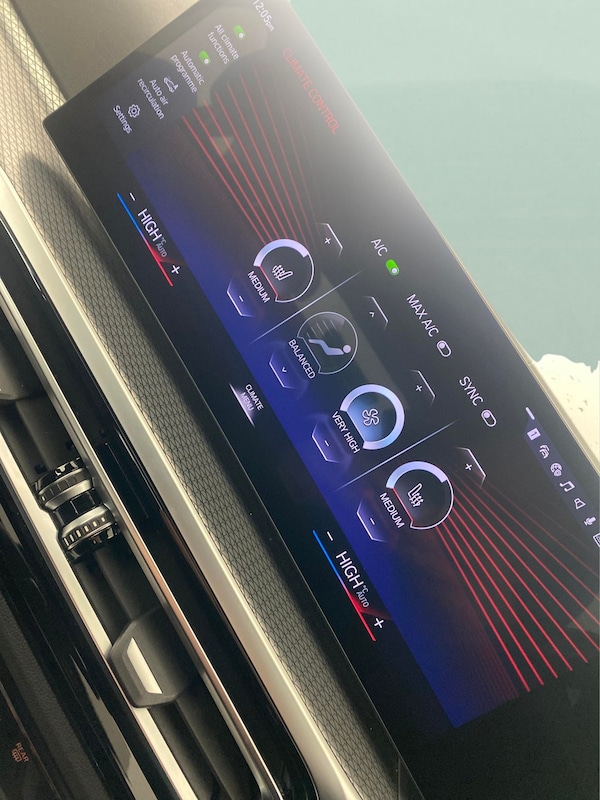 Used BMW i4 2022 for sale - 76230197: Photo 19