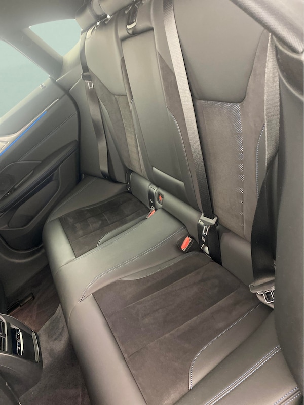 Used BMW i4 2022 for sale - 76230197: Photo 33