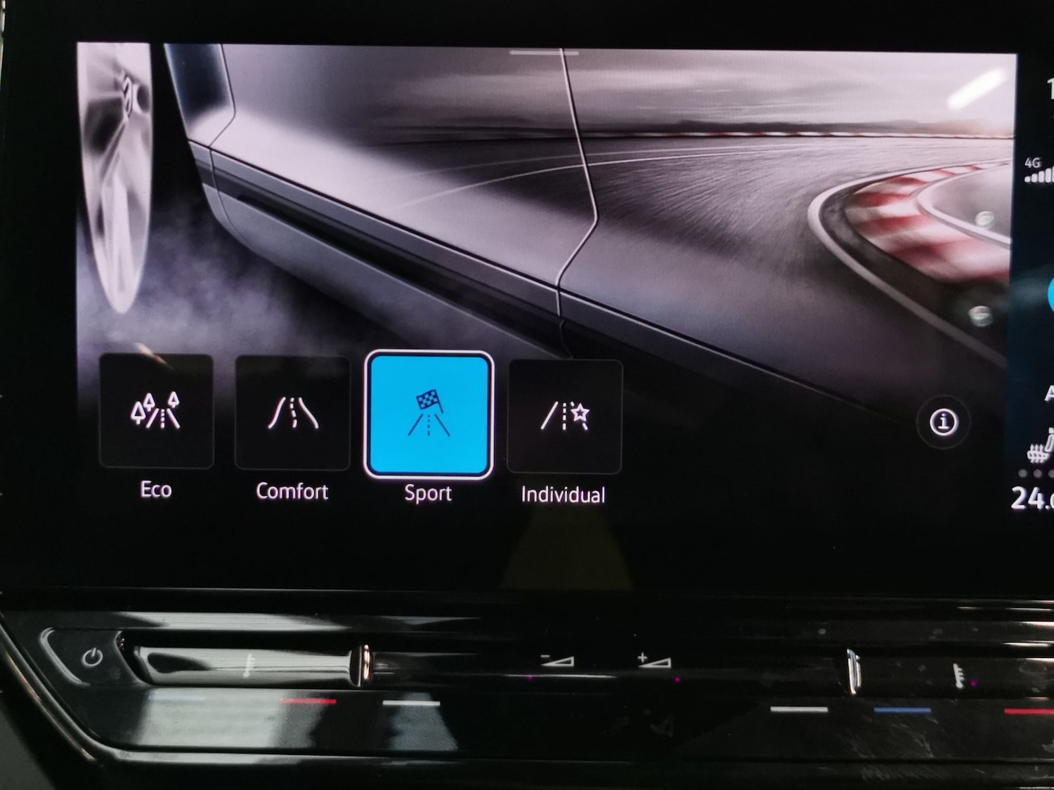 Used Volkswagen ID.3 2022 for sale - 76960552: Photo 15