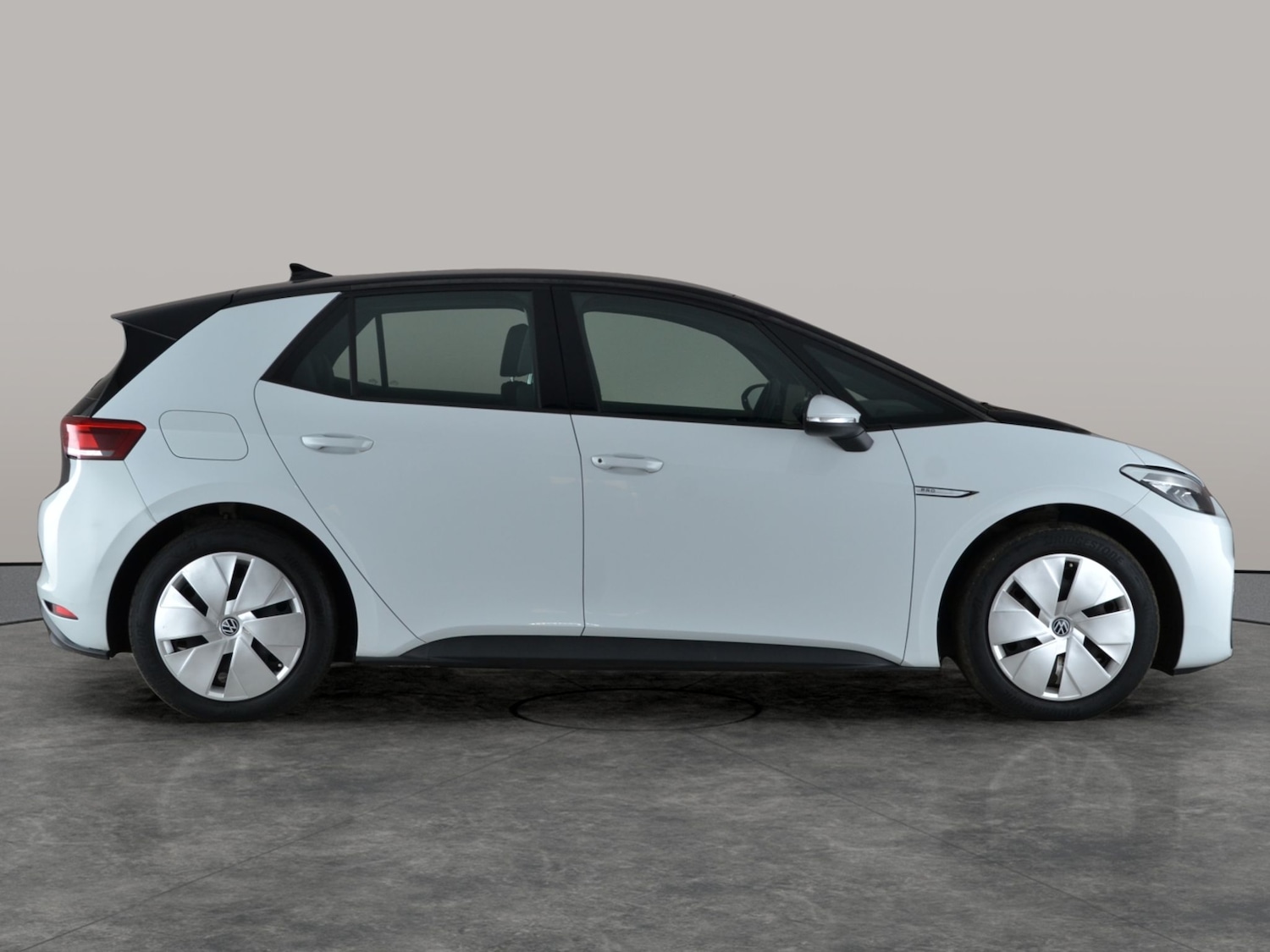 Used Volkswagen ID.3 2022 for sale - 76960552: Photo 8