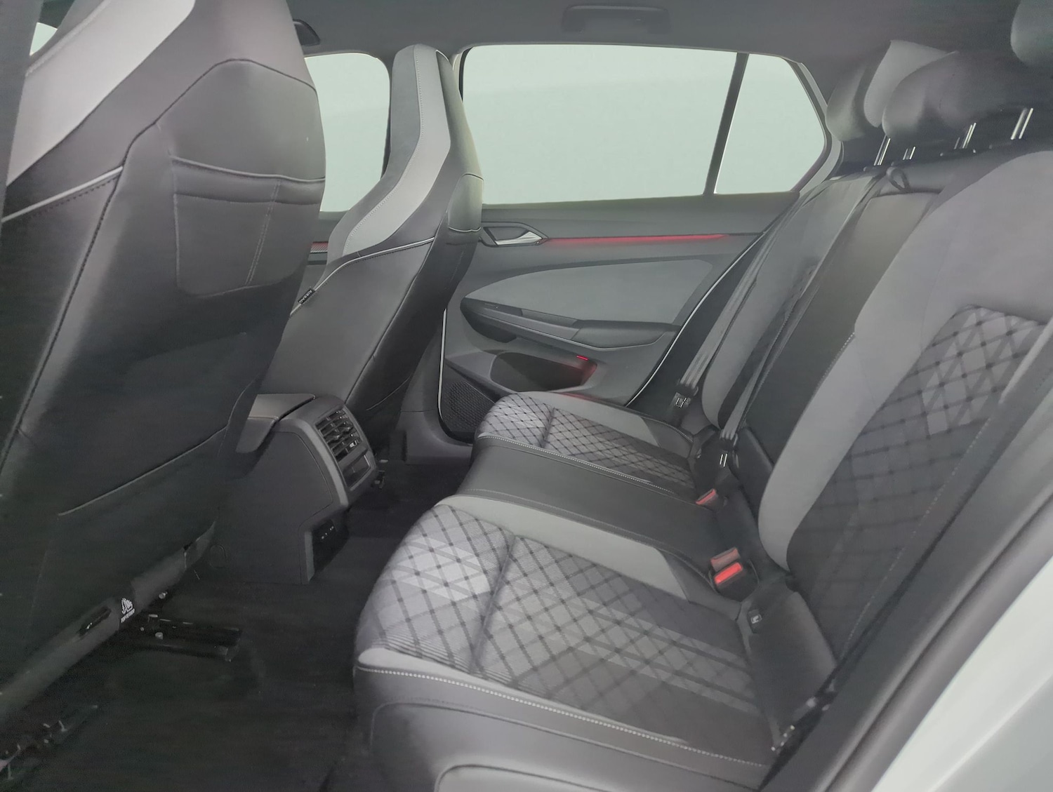 Used Volkswagen Golf 2023 for sale - 77136666: Photo 28