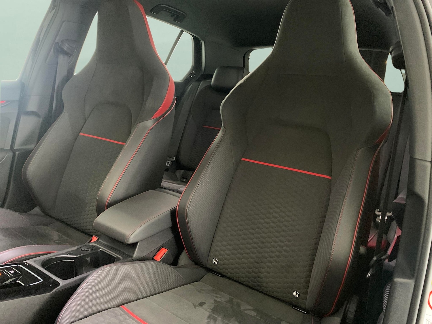 Used Volkswagen Golf 2022 for sale - 76128755: Photo 16