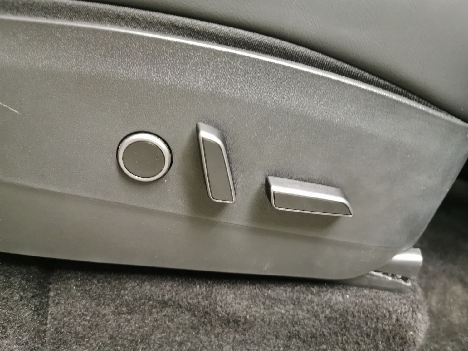 Used Tesla Model Y 2023 for sale - 78109943: Photo 27