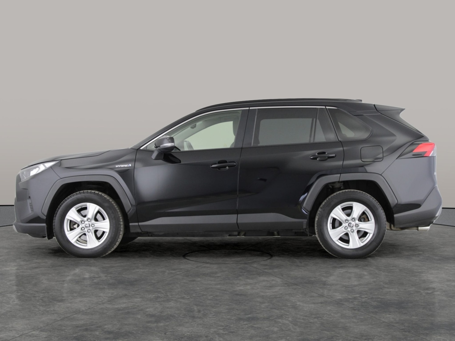 Used Toyota RAV4 2020 for sale - 76147159: Photo 16