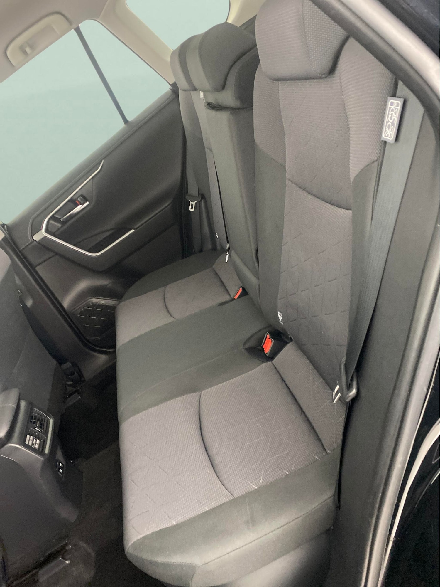 Used Toyota RAV4 2020 for sale - 76147159: Photo 38