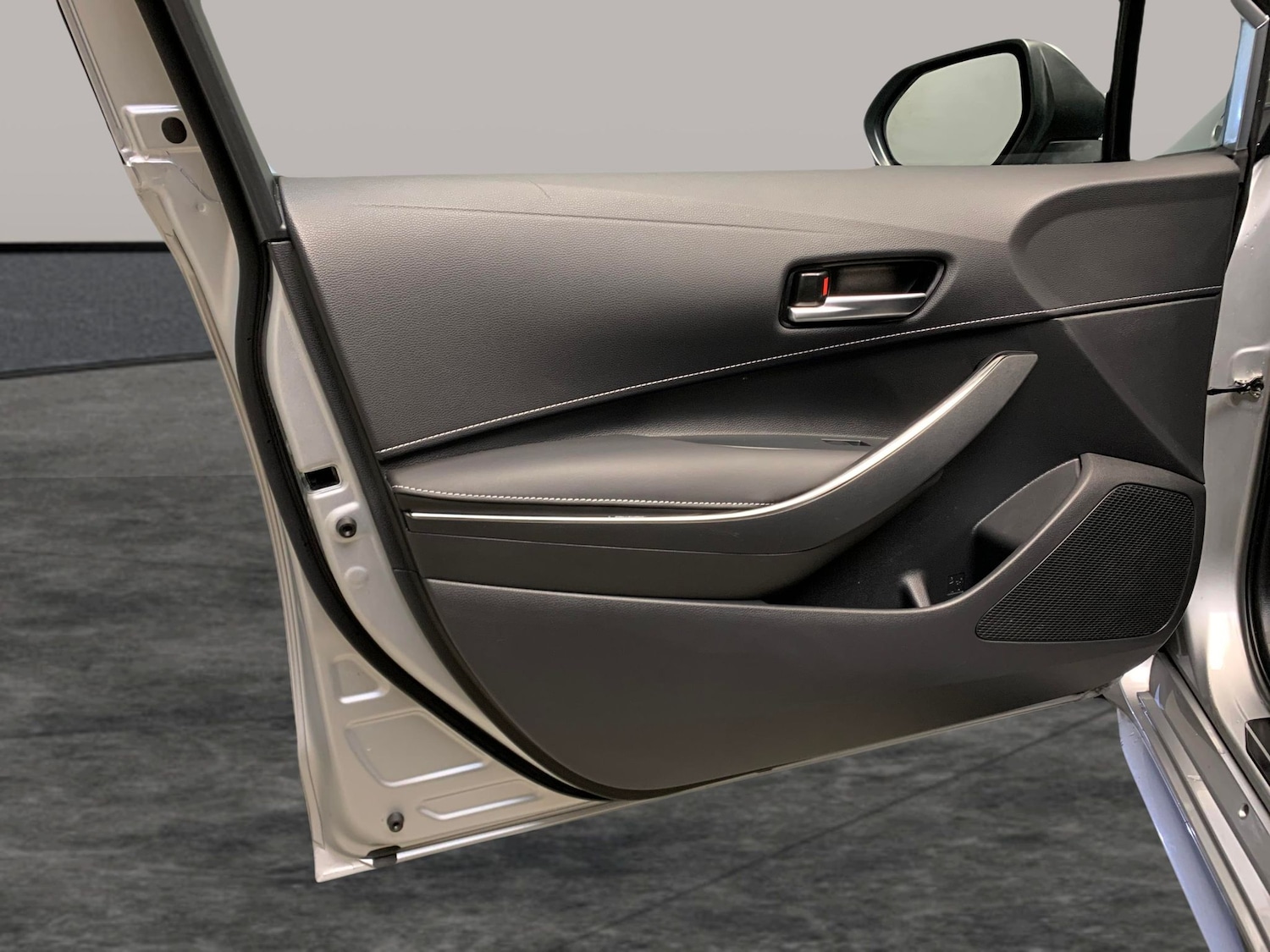 Used Toyota Corolla 2023 for sale - 77043635: Photo 25