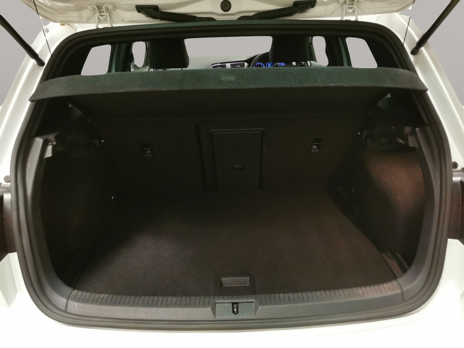 Used Volkswagen Golf 2019 for sale - 78144420: Photo 31