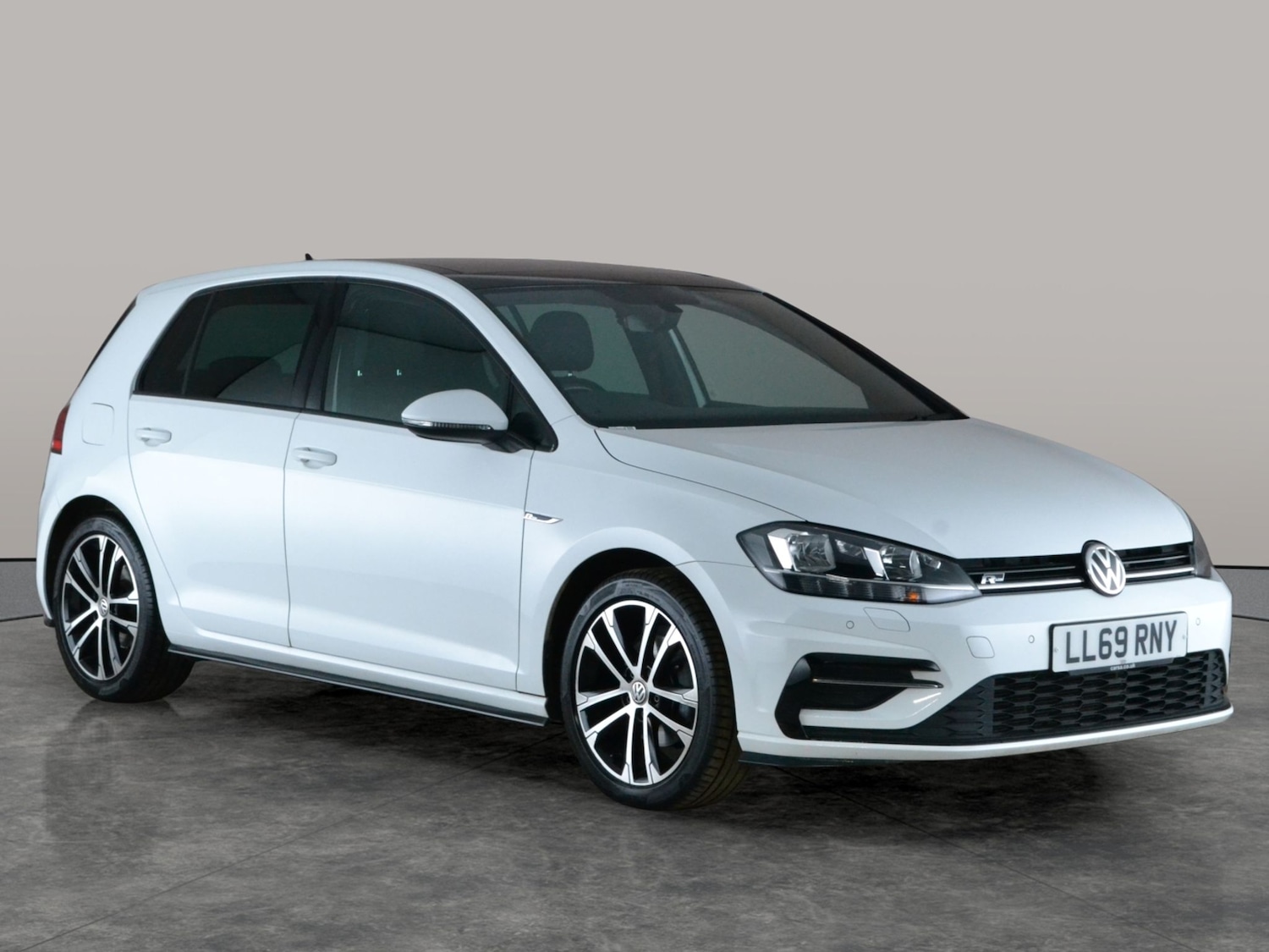 Used Volkswagen Golf 2019 for sale - 78144420: Photo 8