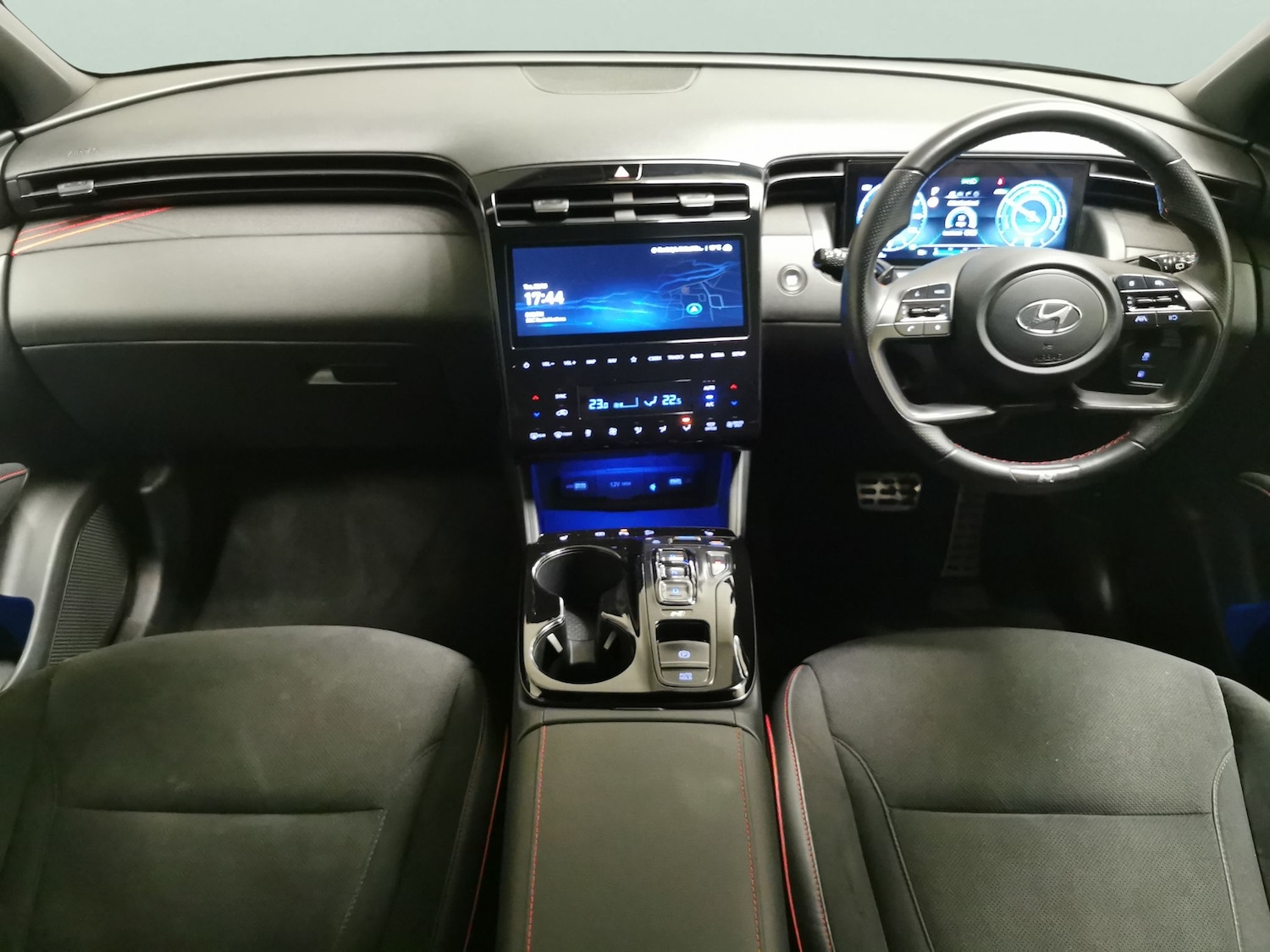 Used Hyundai TUCSON 2022 for sale - 76401012: Photo 10