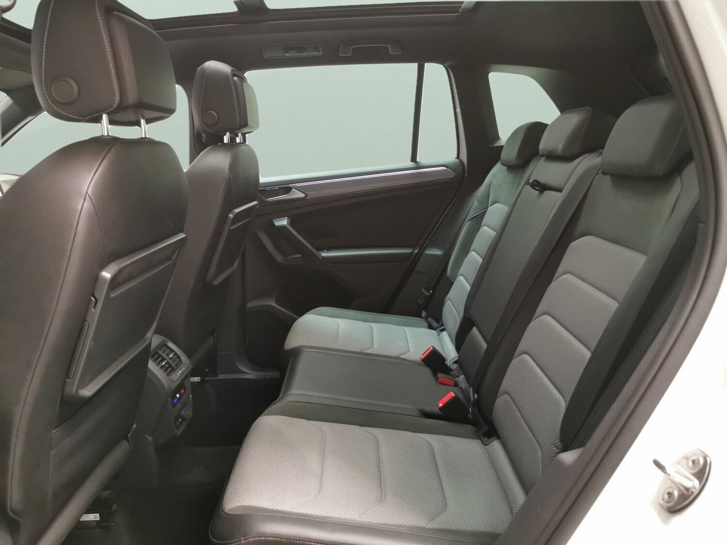 Used Volkswagen Tiguan for sale - 78025478: Photo 25