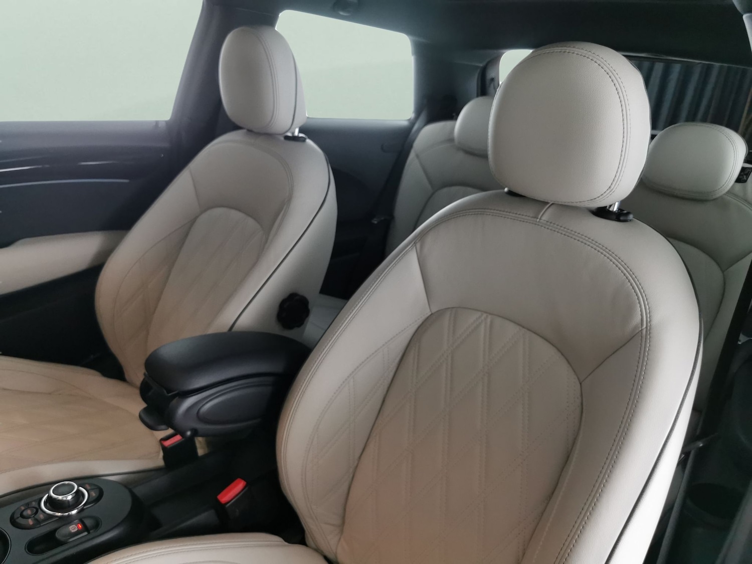 Used MINI Hatch 2023 for sale - 78079257: Photo 8