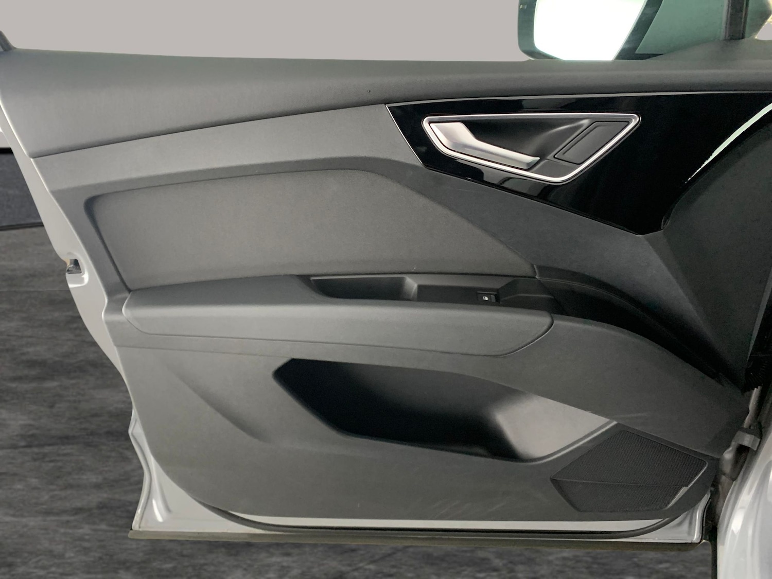 Used Audi Q4 e-tron 2021 for sale - 77020029: Photo 26