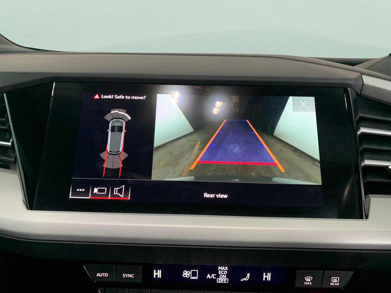 Used Audi Q4 e-tron 2021 for sale - 77020029: Photo 6