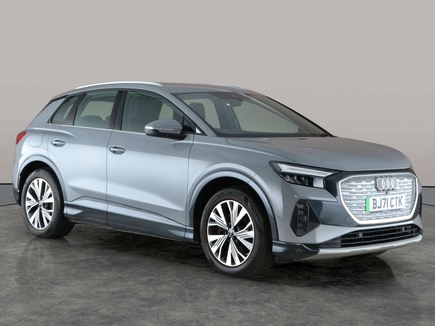 Used Audi Q4 e-tron 2021 for sale - 77020029: Photo 8