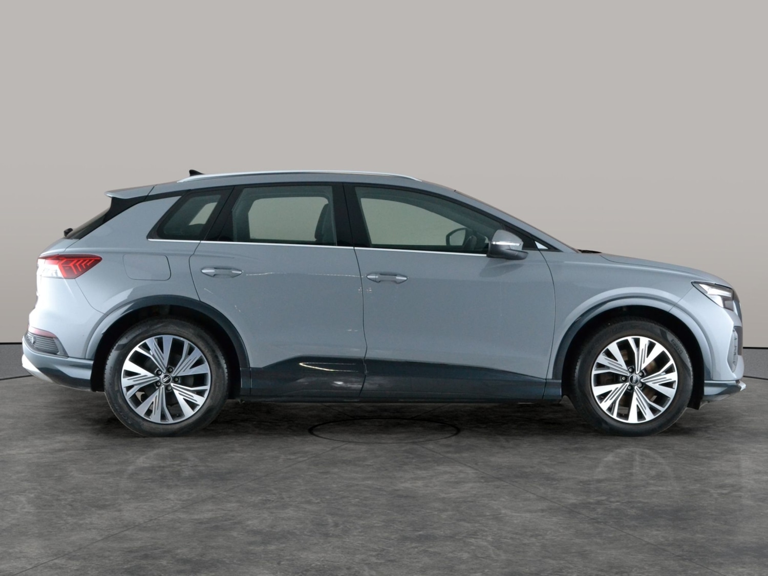 Used Audi Q4 e-tron 2021 for sale - 77020029: Photo 9