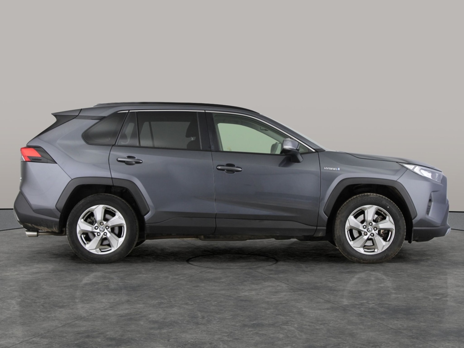 Used Toyota RAV4 2021 for sale - 77946689: Photo 9