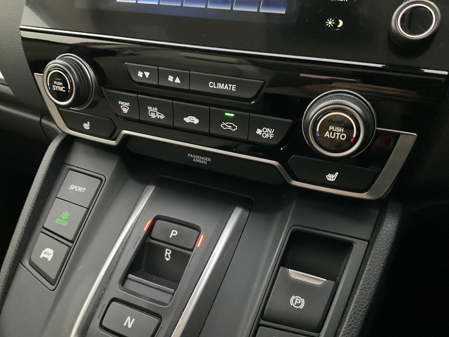 Used Honda CR-V 2021 for sale - 76459425: Photo 26