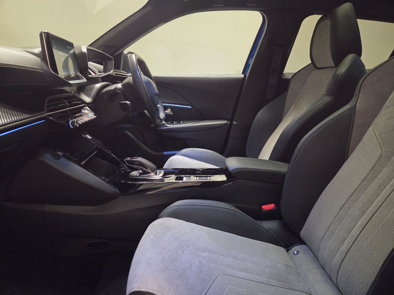 Used Peugeot 2008 2021 for sale - 77542991: Photo 4