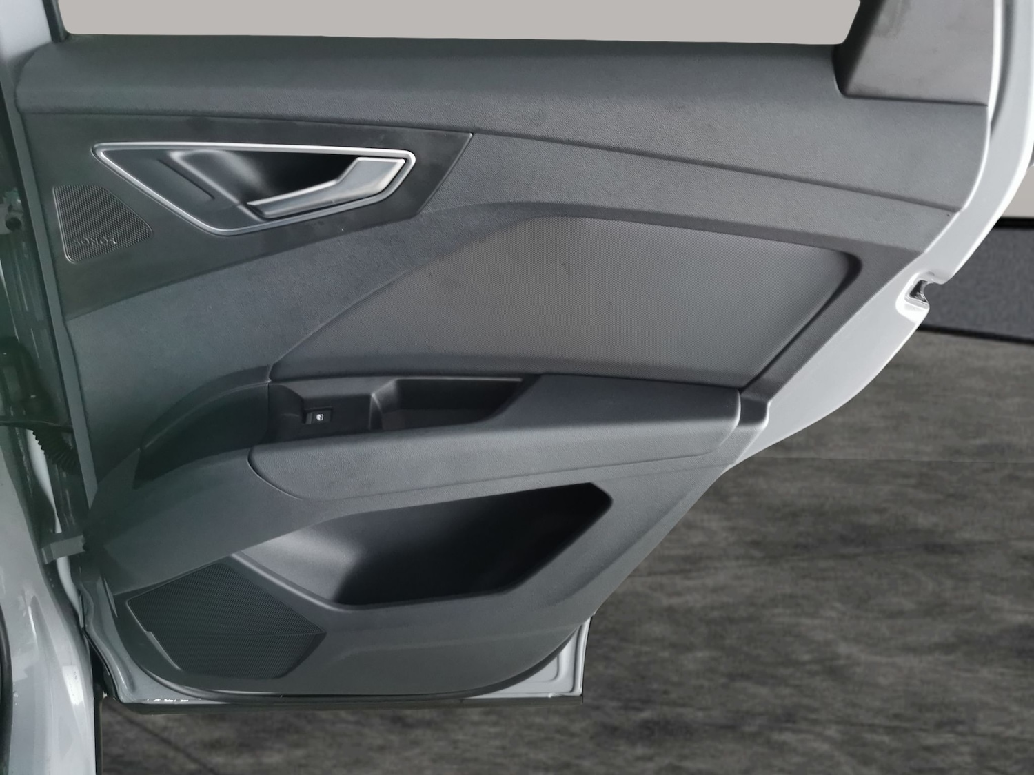 Used Audi Q4 e-tron 2023 for sale - 77240622: Photo 32