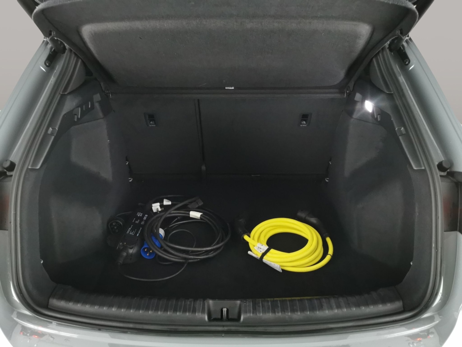 Used Audi Q4 e-tron 2023 for sale - 77240622: Photo 36