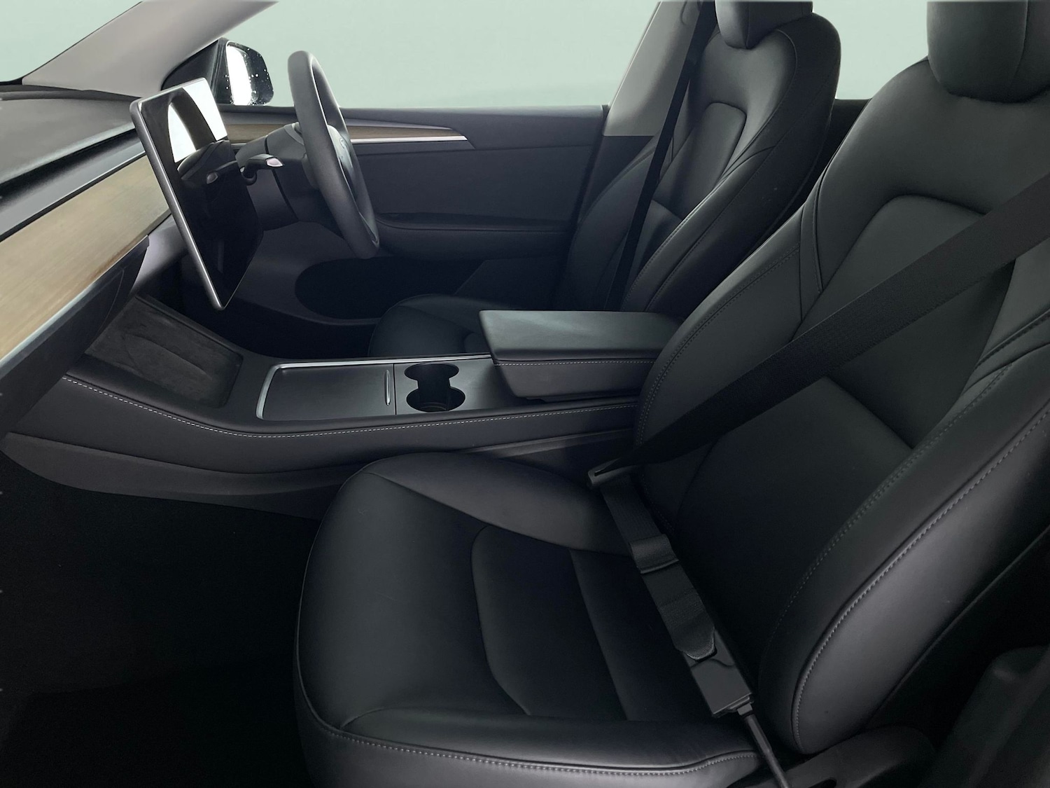 Used Tesla Model Y 2022 for sale - 77932410: Photo 4