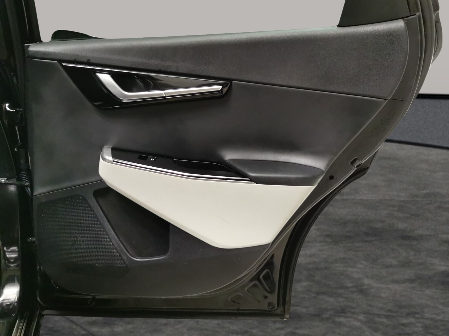 Used Kia EV6 2022 for sale - 77552666: Photo 29