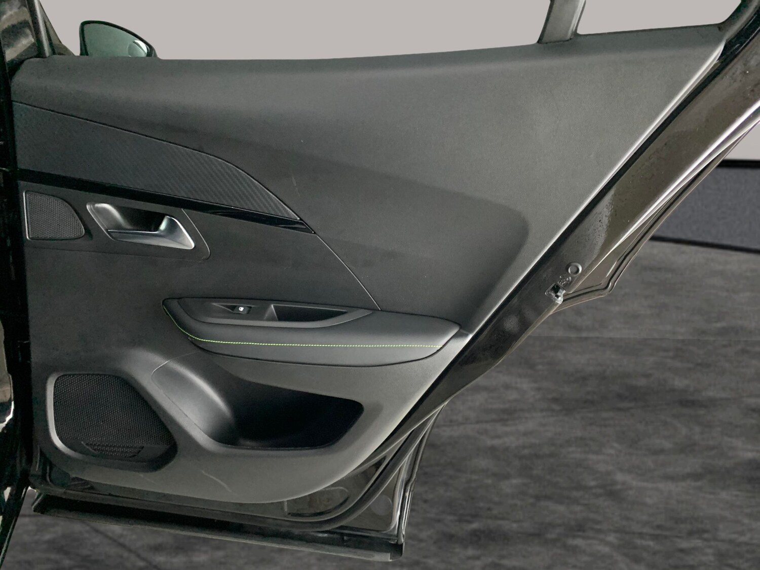 Used Peugeot 2008 2022 for sale - 77485241: Photo 30