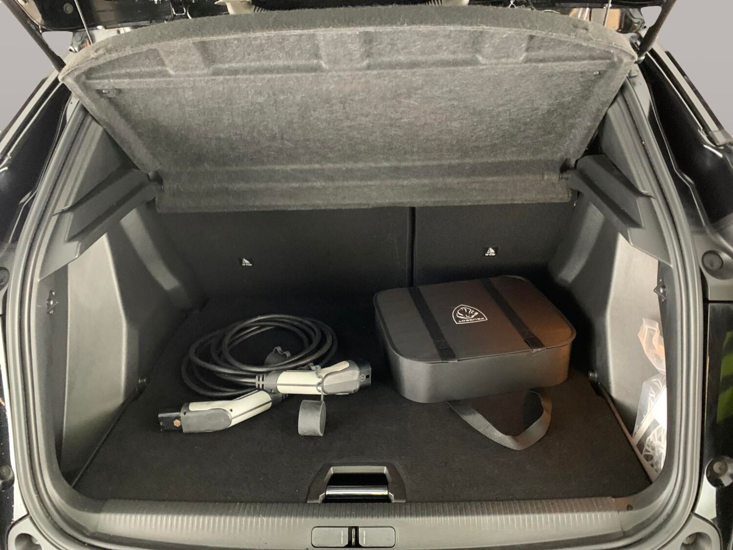 Used Peugeot 2008 2022 for sale - 77485241: Photo 33