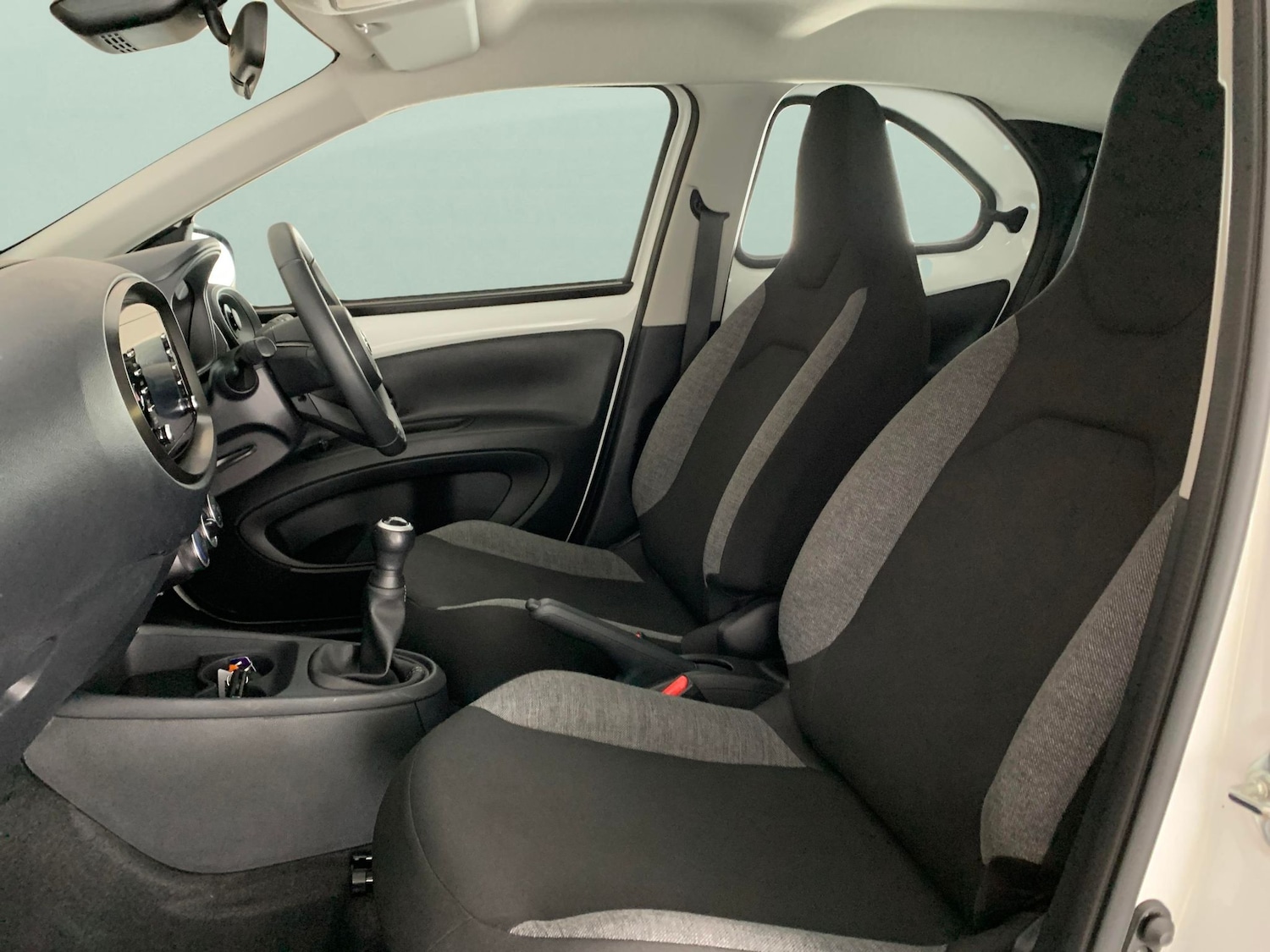 Used Toyota Aygo X 2023 for sale - 77894143: Photo 4